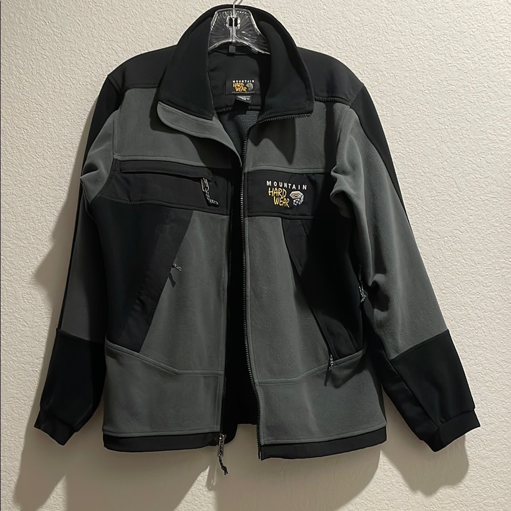 Mountain Hardwear Men's Black and Gray Jacket